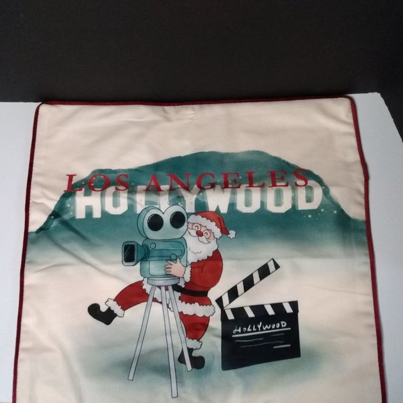 Santa Decorative Pillowcases 18"x18" Dual Sided Santa & Jot to the world - Picture 6 of 9